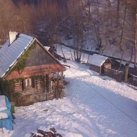 Хатина Біля Потока Villa Lumshory Exterior photo